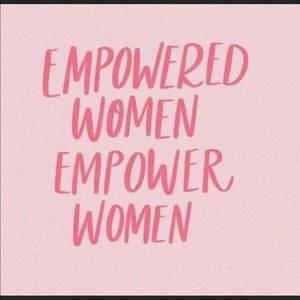 VS pink/bombshell/Lululemon/Bebe/juicy couture/Louis Vuitton/YSL/ Gucci etc 🔥